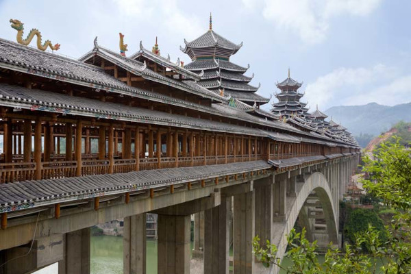 Chengyang Bridge - dreamstime.com