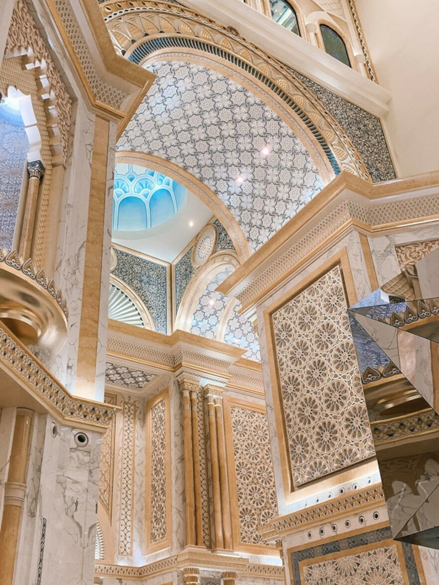 Sheikh Zayed Mosque Palace